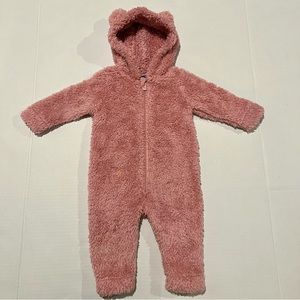 Old Navy Faux-Fur Hooded One-Piece Pink Baby Girl JumpSuit ,Size 6-12Months